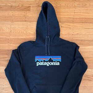 Patagonia P-6 Logo Uprisal Hoody, Size Medium